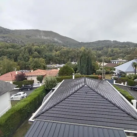 Angélique - Latre Location * Lourdes